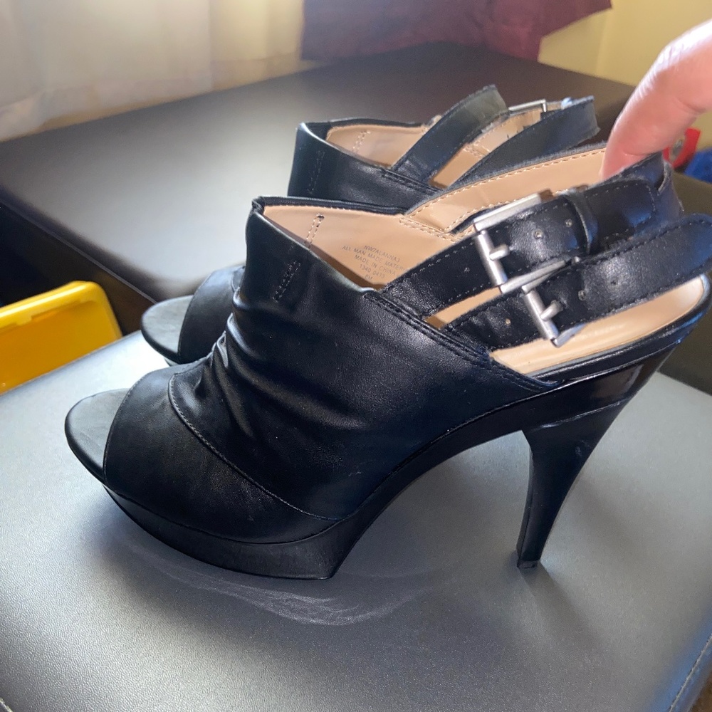 Brand New Open Toe Platform Heels